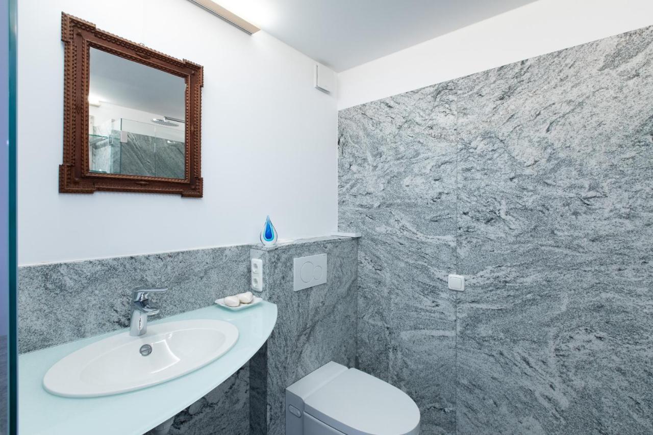 Business Apartment Schwarzach Luaran gambar